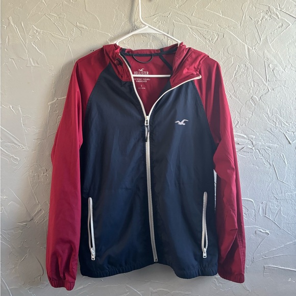Hollister Red & Navy Blue Colorblock Windbreaker Jacket - Picture 3 of 5